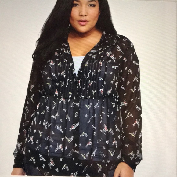 torrid Tops - TORRID Sheer PLUS SIZE BIRD PRINT Blouse~sz 2~EUC~